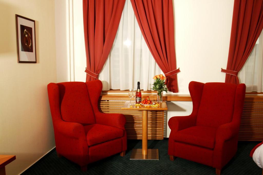 Hotel Slovan Jeseník Quarto foto